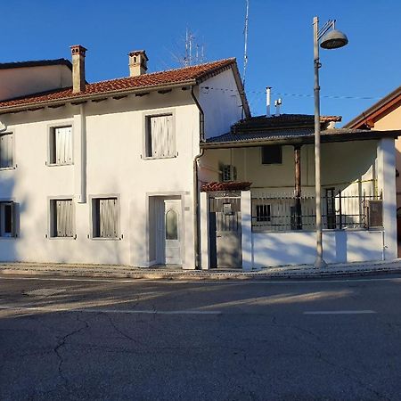 Apartamento Happy House Morsano Morsano al Tagliamento Exterior foto