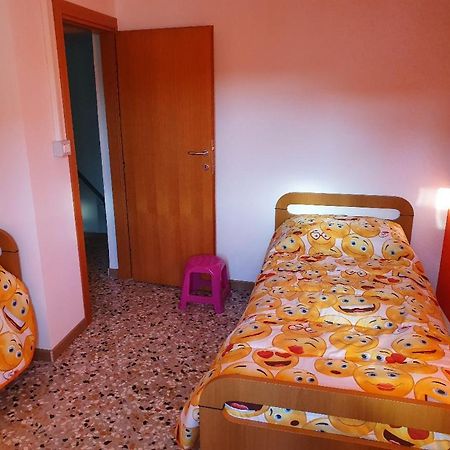 Apartamento Happy House Morsano Morsano al Tagliamento Exterior foto
